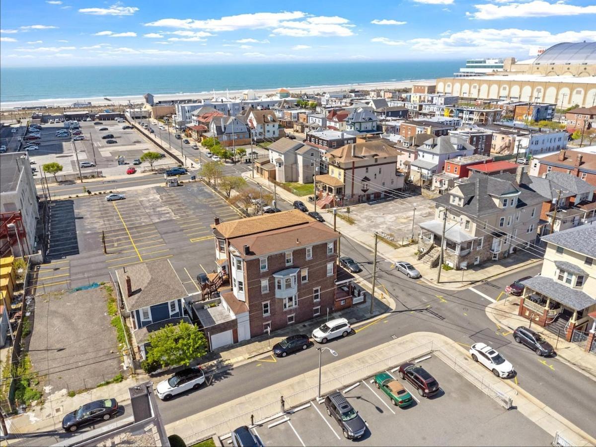 Luxury 8 Bedroom House, Steps To Tropicana, Beach And Boardwalk! アトランティックシティー エクステリア 写真