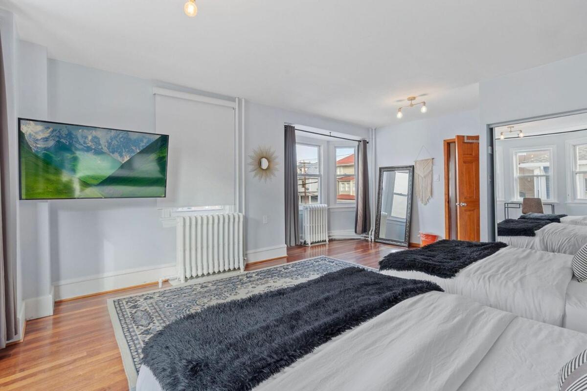 Luxury 8 Bedroom House, Steps To Tropicana, Beach And Boardwalk! アトランティックシティー エクステリア 写真